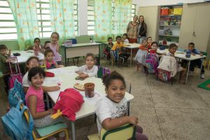 SSEducJaraguá2-300x200 Escola do Jaraguá recebe carteiras e armários novos