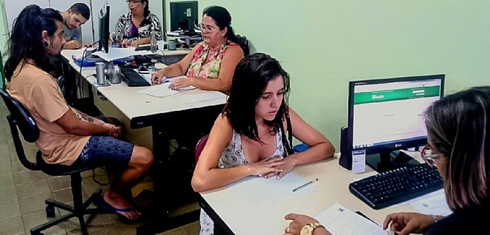 Secretaria da Educação inicia cadastramento de universitário para subsídio do transporte