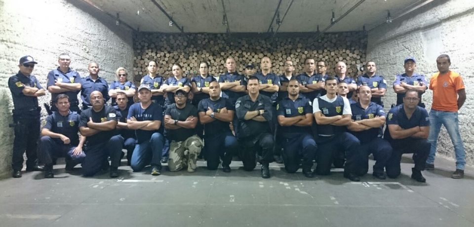 GCM DE SÃO SEBASTIÃO REALIZA CURSO DE TIRO NO MAIOR ESTANDE “IN DOOR” DA AMÉRICA LATINA