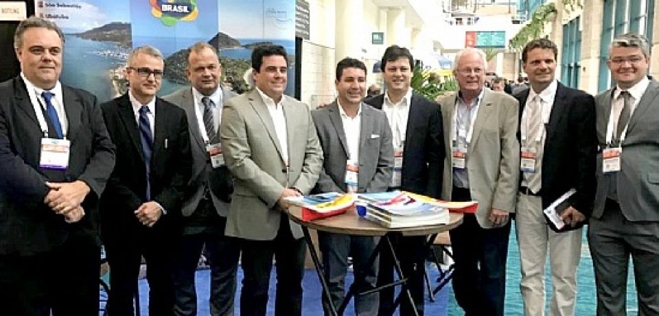 Prefeitos da região representam o Litoral Norte Paulista na maior feira náutica do mundo