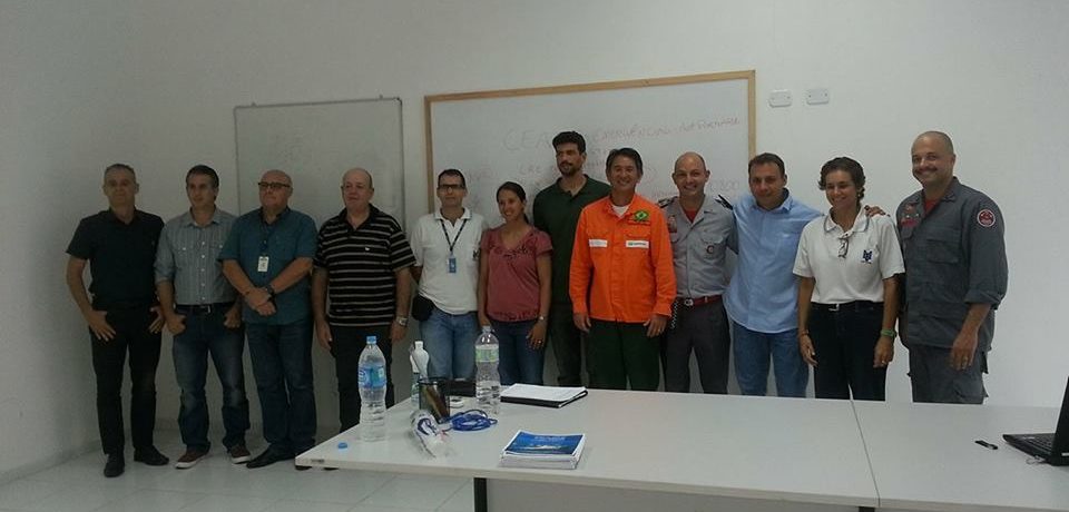 Treinamento reúne autoridades, ambientalistas e pescadores de São Sebastião e Ilhabela