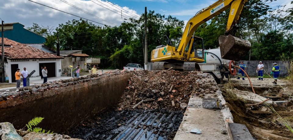 Prefeitura finaliza demolição da estação de tratamento de esgoto do bairro do Jaraguá