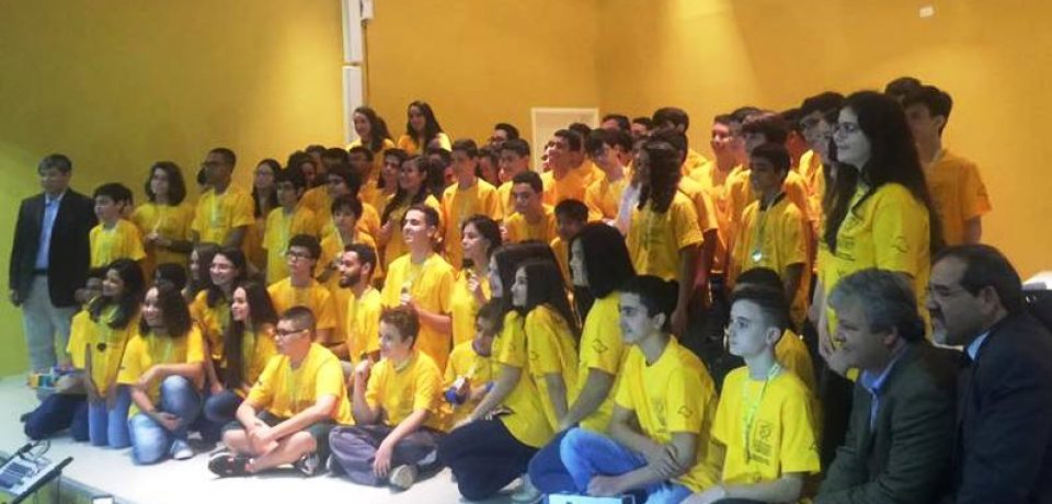 Estudante da rede municipal é medalhista na Olimpíada Brasileira de Matemática