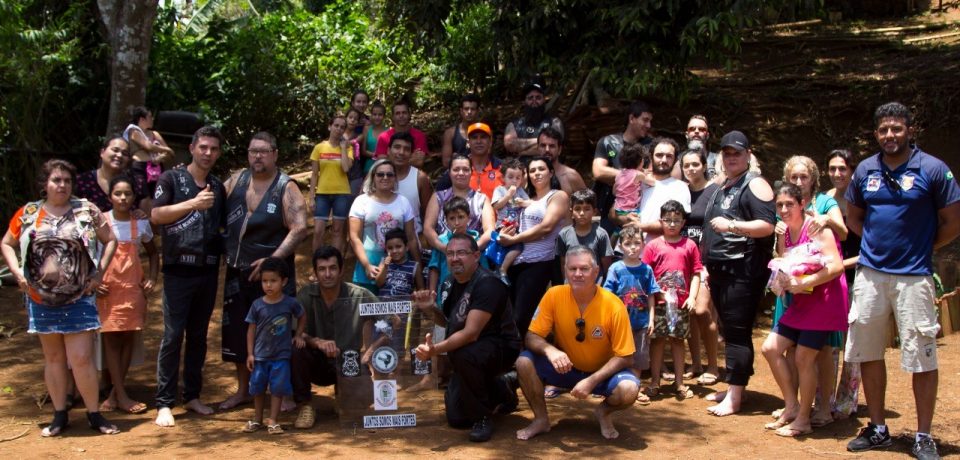 Comunidade do Montão de Trigo recebe doações em parceria da Prefeitura com Moto Clubes da região