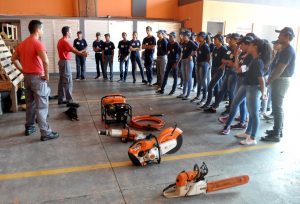 SSBombMirim2-300x204 Guarda Mirim de São Sebastião faz visita técnica a Corpo de Bombeiros
