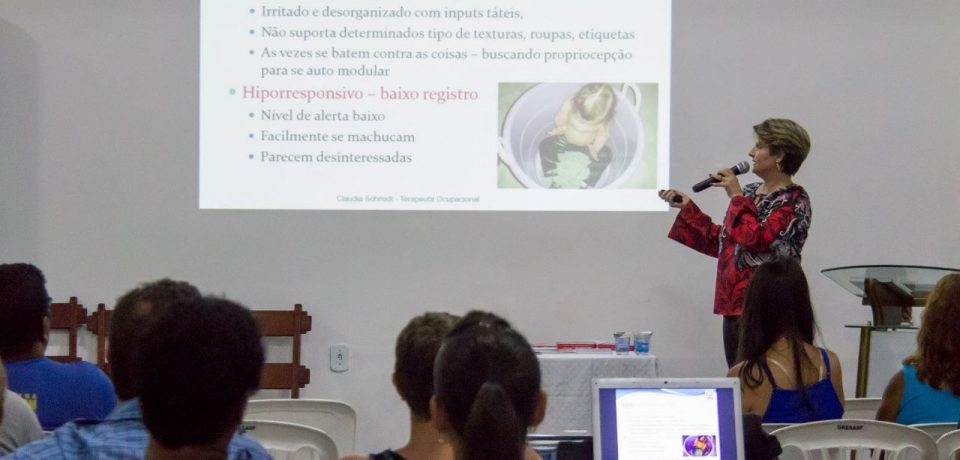 Segundo Seminário Municipal da Pessoa Com TEA é realizado no Dia Mundial de Conscientização do Autismo