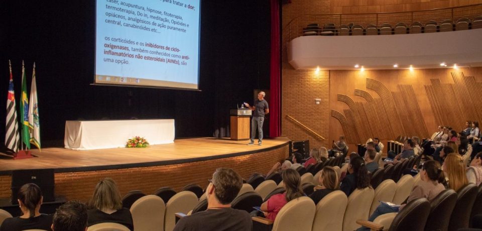 Prefeitura realiza 2° Meeting de Odontologia
