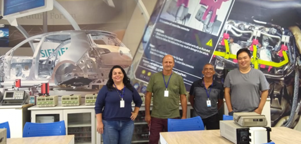 Professores do Centro Integrado Profissionalizante visitam SENAI