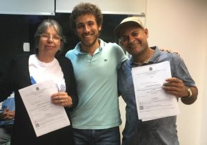 SSPescaportojorge-300x210 Pescadores de São Sebastião recebem protocolos e já podem trabalhar legalmente.